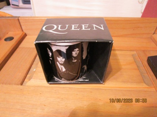 Queen band photo cup brand - band, new